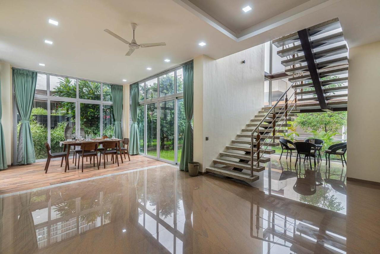 Sierra Skies By Stayvista - A Mountain-View Villa Featuring A Rooftop Swimming Pool, Jacuzzi, Turf, And A Gym For An Elevated Stay Lonavala Luaran gambar