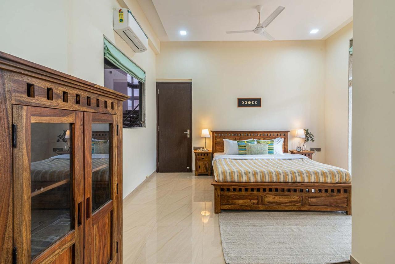 Sierra Skies By Stayvista - A Mountain-View Villa Featuring A Rooftop Swimming Pool, Jacuzzi, Turf, And A Gym For An Elevated Stay Lonavala Luaran gambar