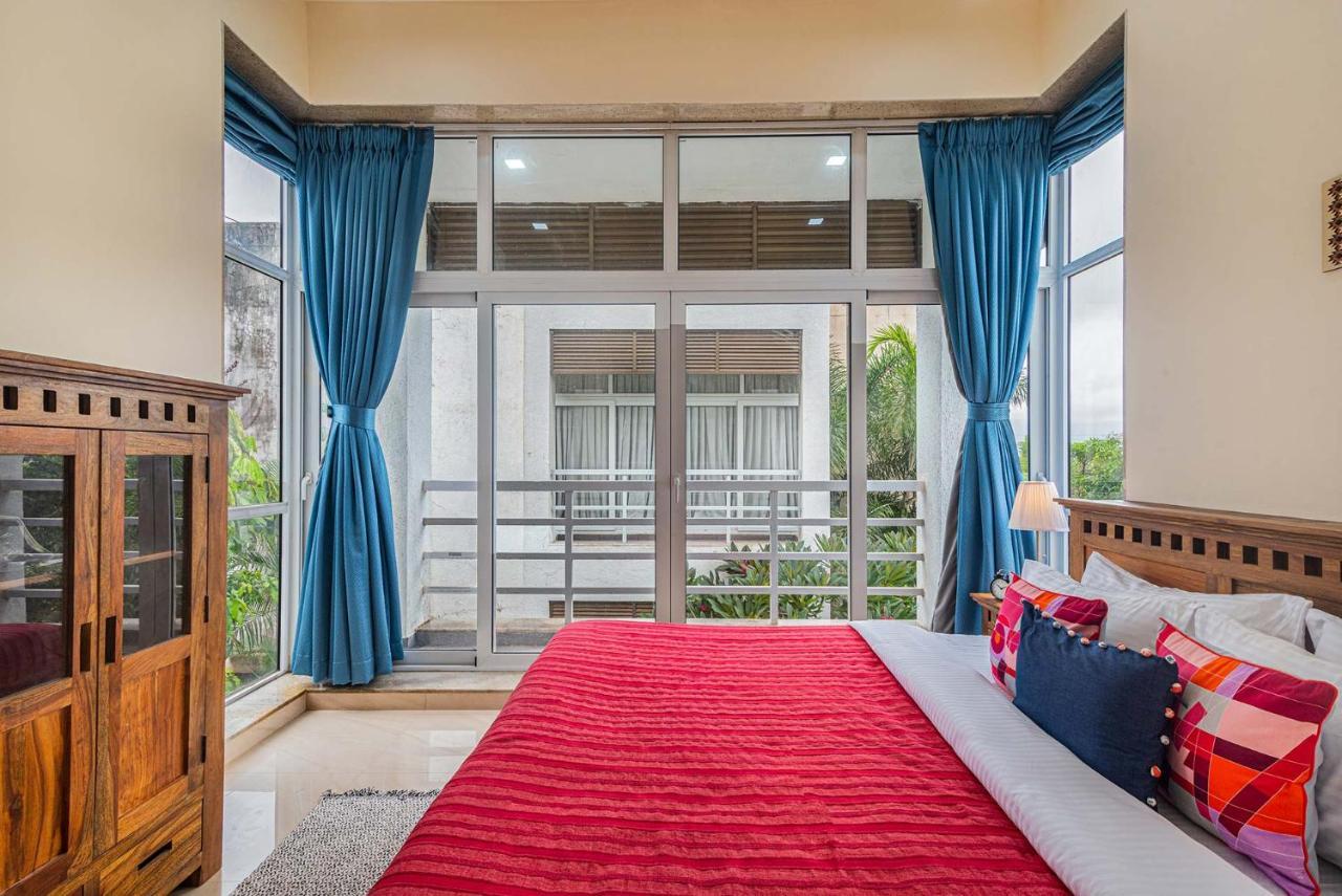 Sierra Skies By Stayvista - A Mountain-View Villa Featuring A Rooftop Swimming Pool, Jacuzzi, Turf, And A Gym For An Elevated Stay Lonavala Luaran gambar
